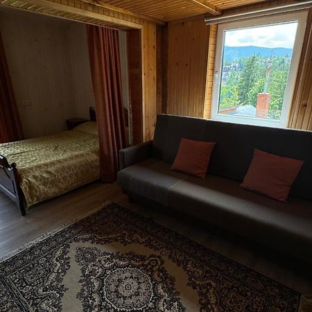 Gazdіvska Hata Guest House Yaremche Dış mekan fotoğraf