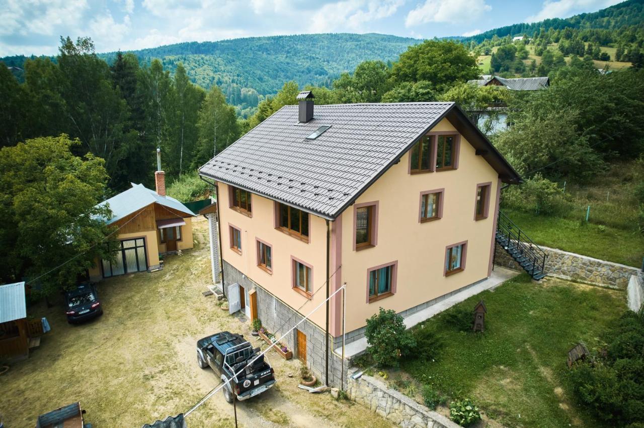 Gazdіvska Hata Guest House Yaremche Dış mekan fotoğraf
