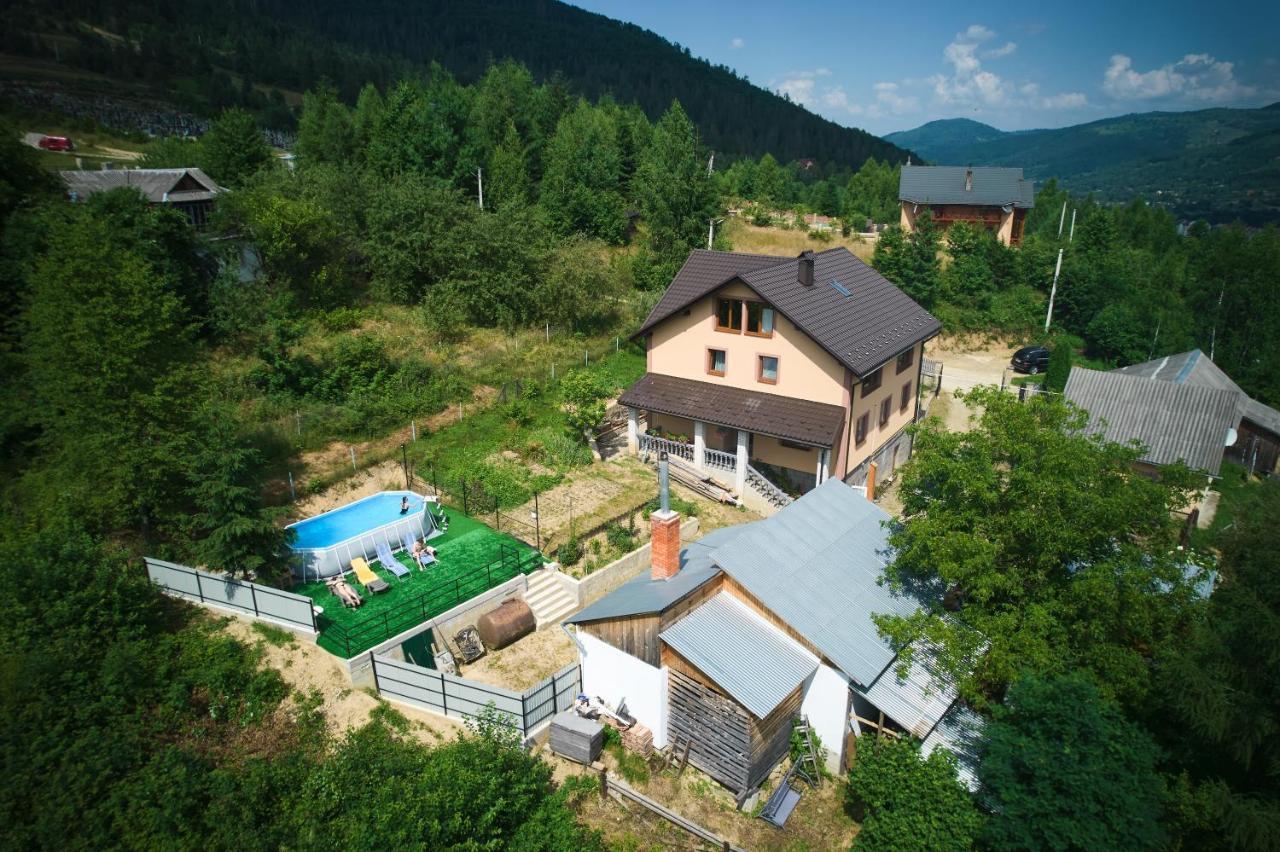 Gazdіvska Hata Guest House Yaremche Dış mekan fotoğraf