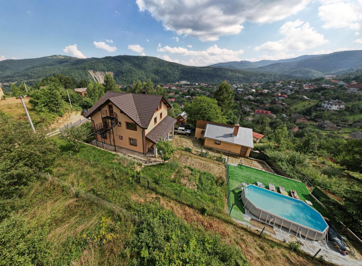 Gazdіvska Hata Guest House Yaremche Dış mekan fotoğraf