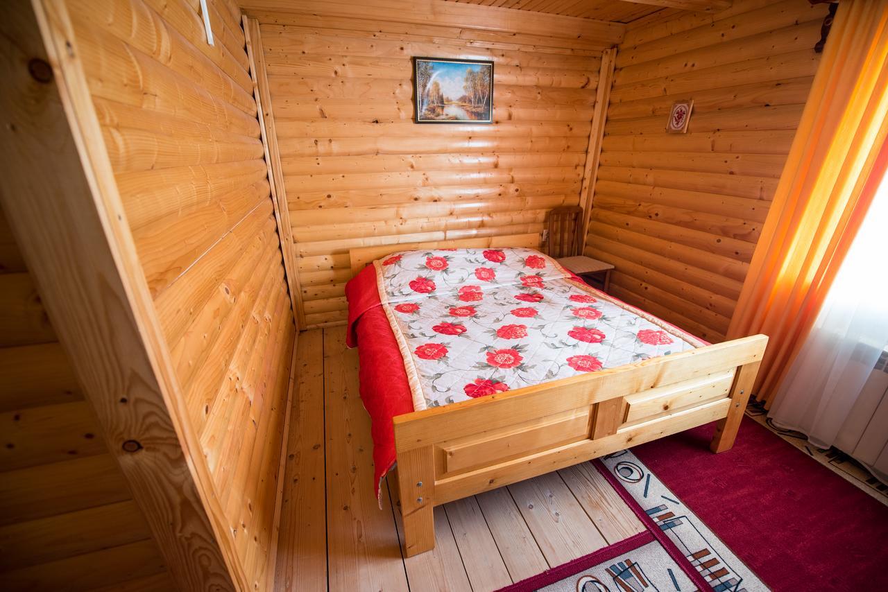 Gazdіvska Hata Guest House Yaremche Dış mekan fotoğraf